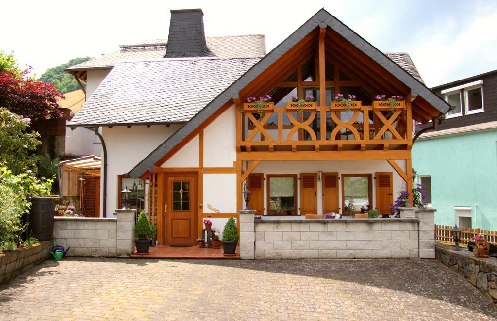 Haus Winkelchen Vila Cochem Exterior foto